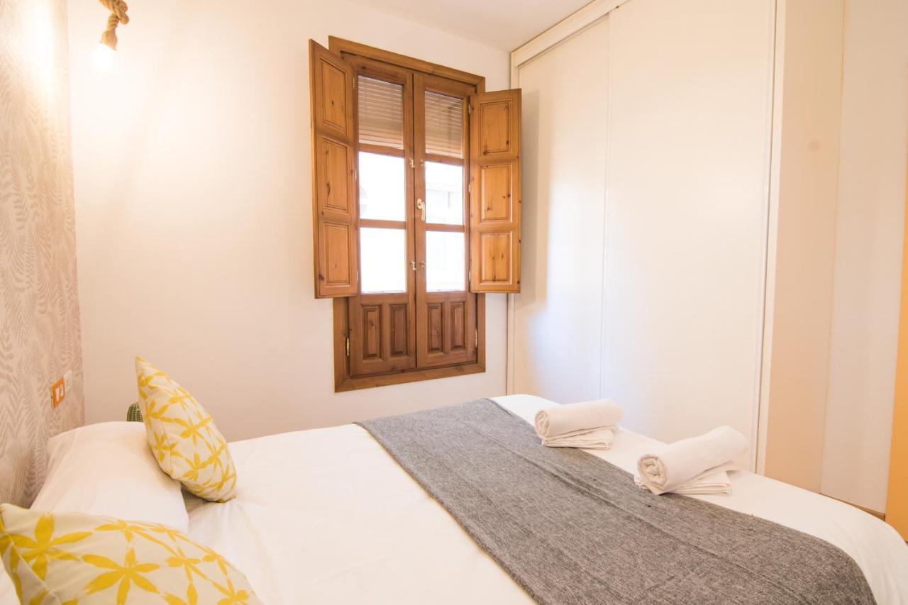 Tuguest Navas Apartment Granada Kültér fotó