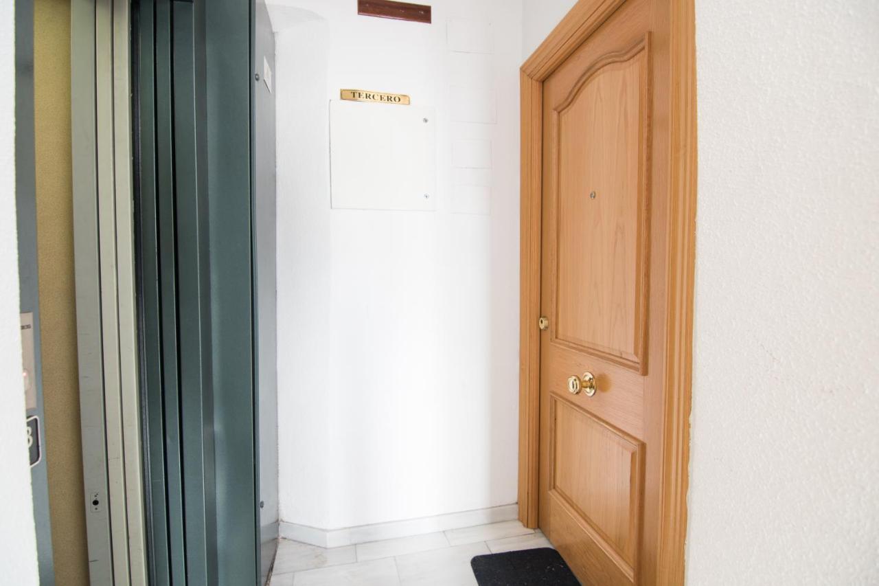 Tuguest Navas Apartment Granada Kültér fotó